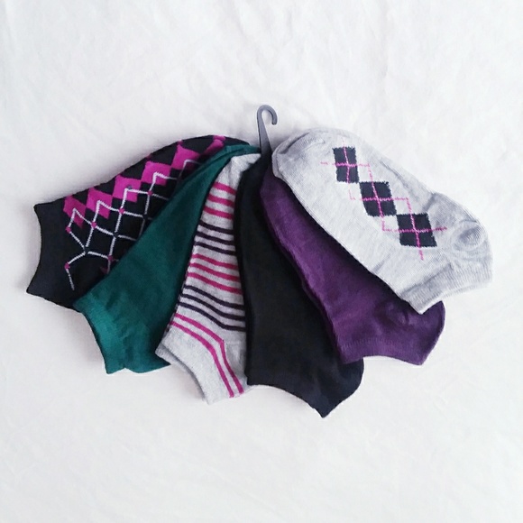 Accessories - Multicolored 6-Pack Ankle Socks Accessories - Multicolored 6-Pack Ankle Socks